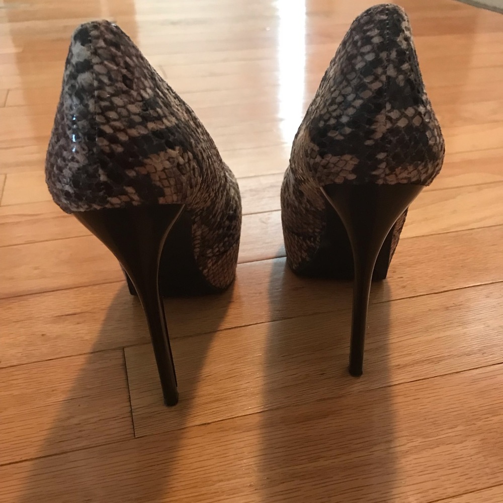 Carlos Santana “Destiny” Snake Print Shoe - Picture 4 of 7